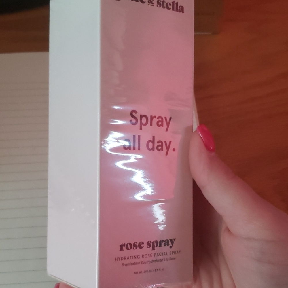 Rose spray - Picture 3 of 3